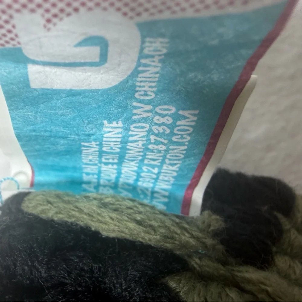Burton Black and Olive Knit Beanie - Picture 5 of 5